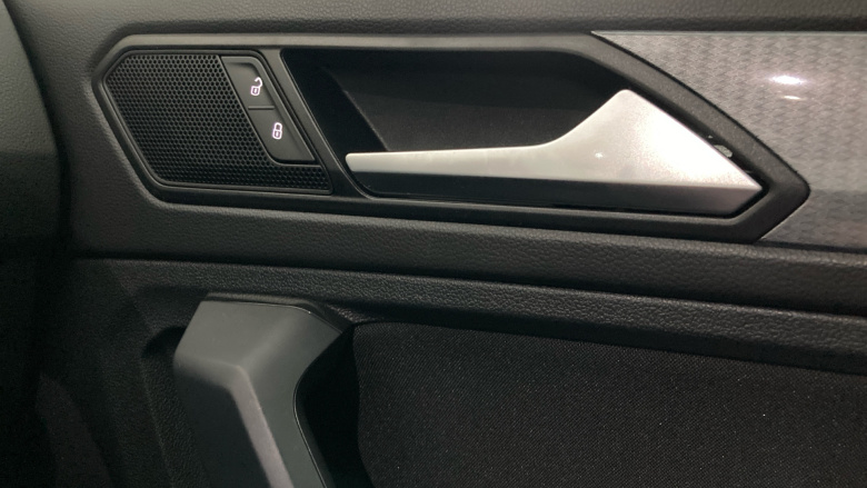 Volkswagen Tiguan 1.5 TSI 150 Life 5dr DSG Petrol Estate